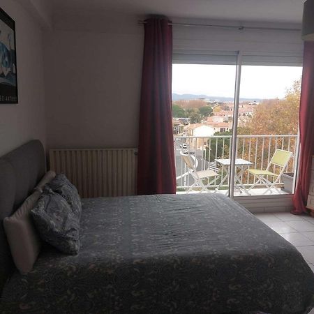 Residence D'Anjou - Grand Studio Avec Balcon Et Parking Privatif Perpignan Buitenkant foto