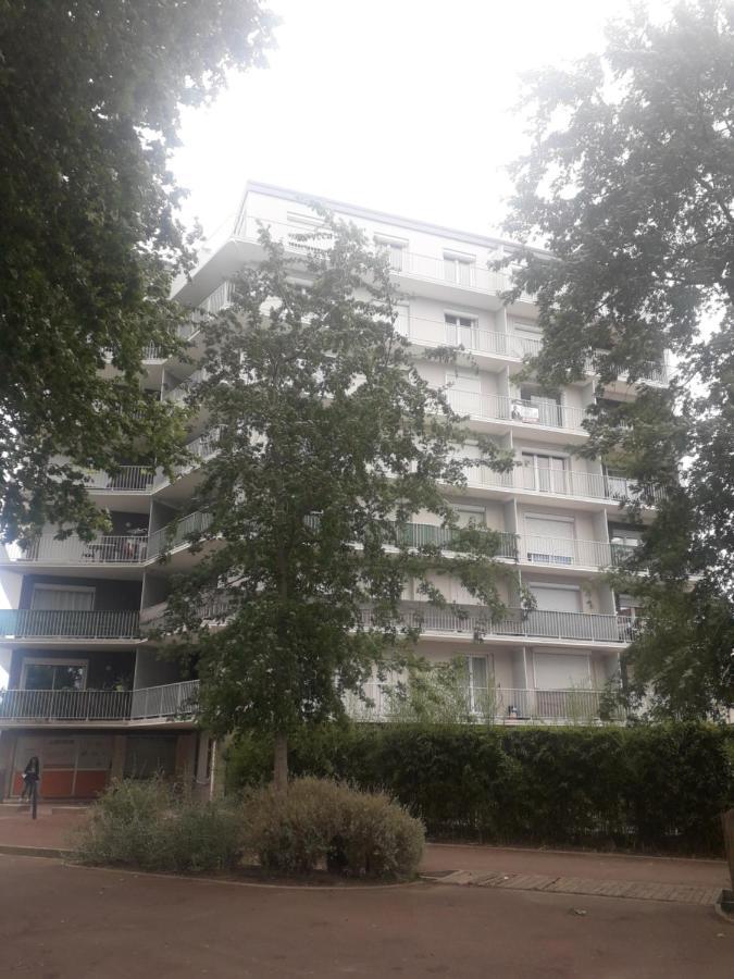 Residence D'Anjou - Grand Studio Avec Balcon Et Parking Privatif Perpignan Buitenkant foto